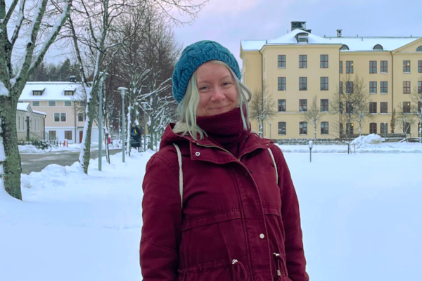 Geoinformatik-Studentin Nathalie im winterlichen Schweden