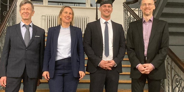 Prüfungskommission (v. l.): Prof. Dr. Jörg Härtel; Prof. Dr. Anica Meins-Becker, Dr. Christian Heins, Prof. Dr. Anders (Foto: Jade HS)