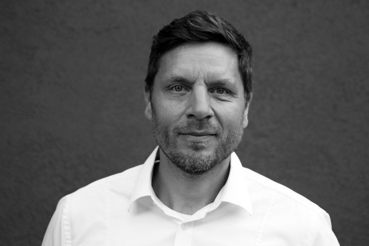 Prof. Dr. Lukas Henze (Foto: privat)