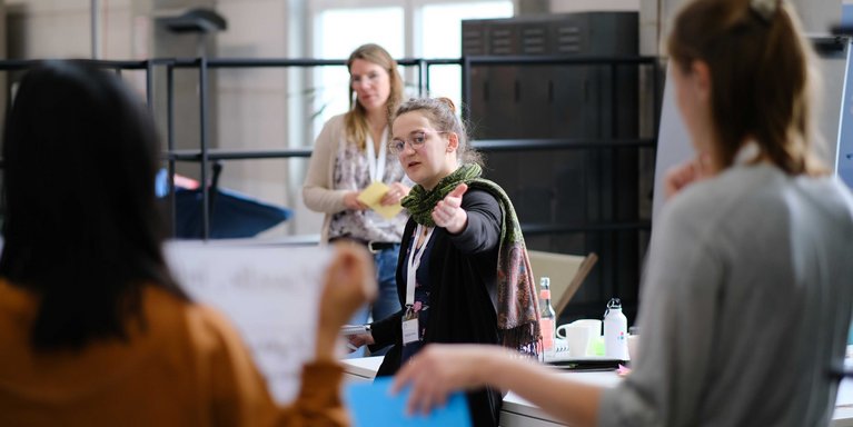 Mareike Krinke, Studentin der Jade Hochschule, überzeugte gemeinsam mit Mistreiterinnen im interdisziplinären Team (Foto: Markus Hibbeler)