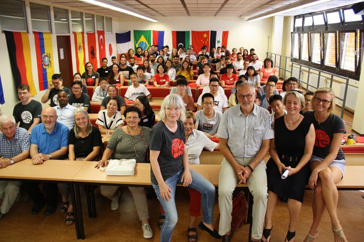 85 Teilnehmer_innen aus 14 Nationen nehmen am diesjährigen „Sommerdeutschkurs am Meer“ teil. Foto: Jade HS/Katharina Ivens