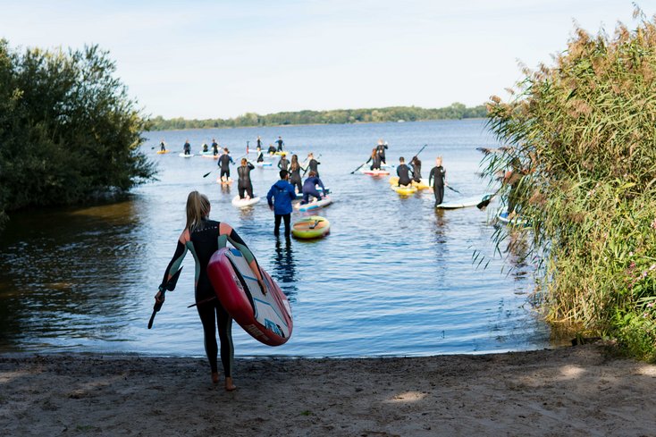 Hochschulsport Stand-up-Paddling (Bild: Jade HS)