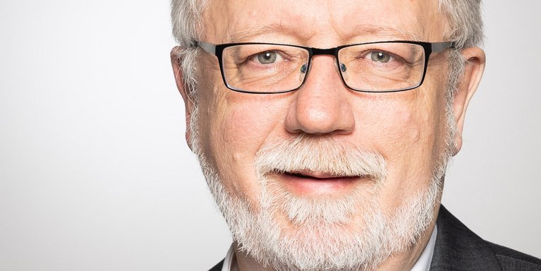 Prof. Jens Peter Thiessen (Foto: Andreas Rothaus/Jade HS) 