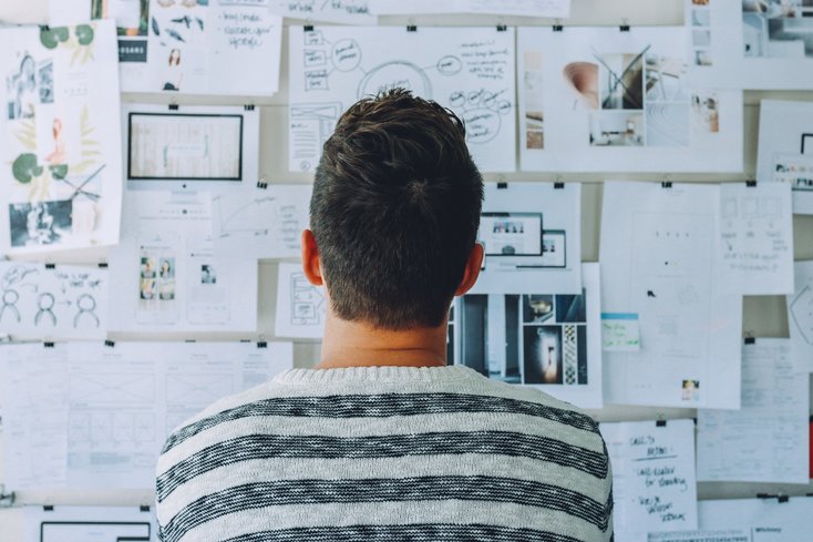 Sketchnotes - eine moderne Möglichkeit der Visualisierung - gehört zu den Instrumenten des „Design Thinking“. Foto: Pexels