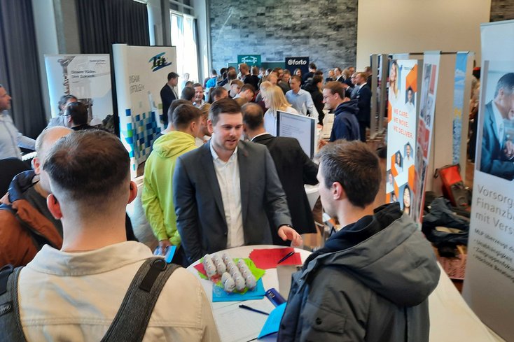 Kontaktmesse am Campus Elsfleth (Foto: Thorsten Löffler/Jade HS)