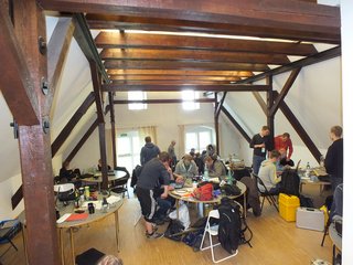 Besprechungsraum und Datensicherung