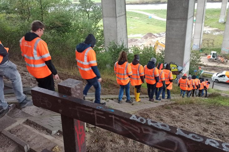 Baustellenbegehung an der Oldenburger Huntebrücke (Foto: Hendrik Möllersmann)