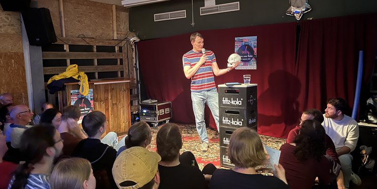 Prof. Dr. Till Sieberth (Bild: OLWIK)