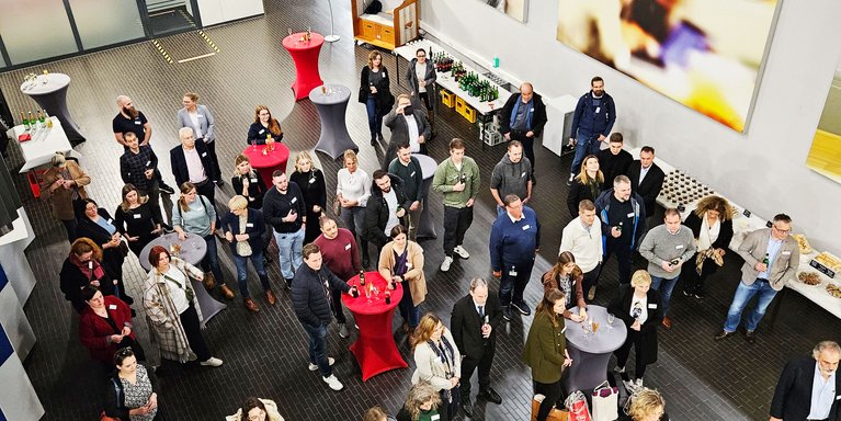 Jubiläumsfeier der Online-Studiengänge am Campus Wilhelmshaven (Foto: Nina Paul/Till Rehbein, Jade HS)