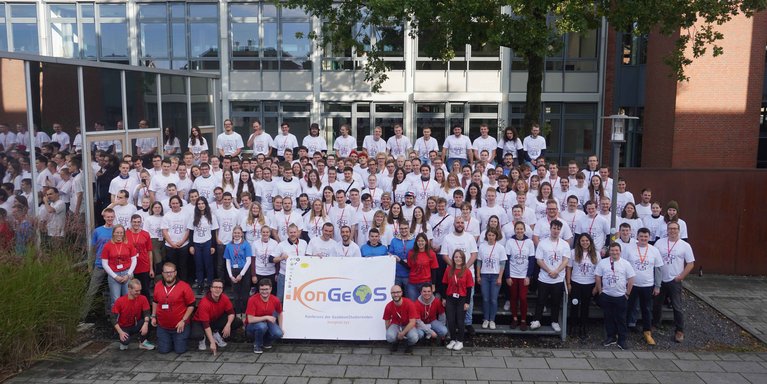 Die Teilnehmer_innen der Studierendenkonferenz verbrachten vier Tage in der Region und auf dem Oldenburger Campus. (Foto: Adrian Weng)