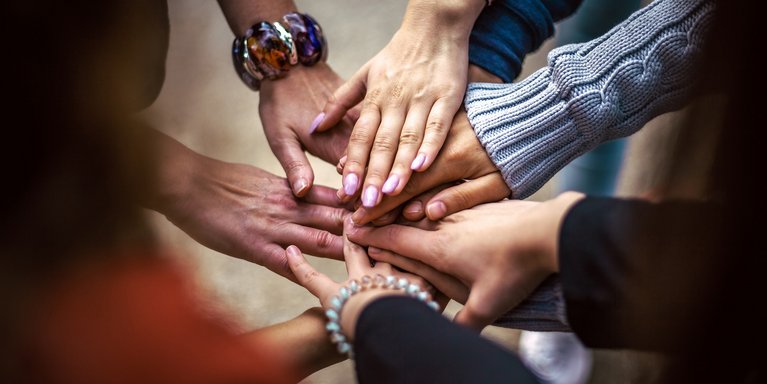 Die Jade Hochschule stellt sich gegen Rechtsextremismus und setzt sich für Demokratie und Pluralismus ein. Foto: pexels