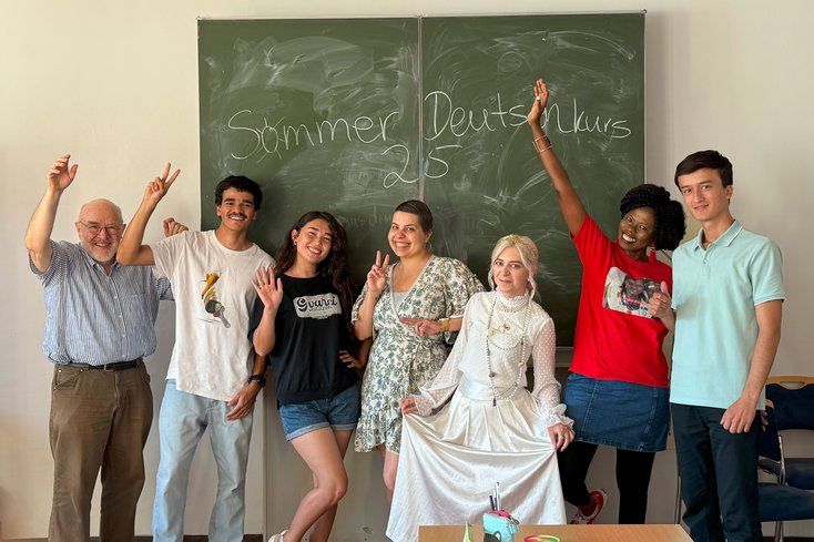 Die Teilnehmer_innen der Kurse werden in Kleingruppen unterrichtet (Bild: Jade HS) 