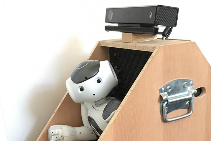 Ein Forschungsteam von der Jade Hochschule untersucht, ob der Roboter NAO als Trainingsassistent einsetzbar ist. Foto: Jana Tessmer