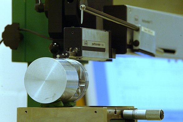 Rauheitsmessung eines Werkstücks in der Fertigungsmesstechnik
