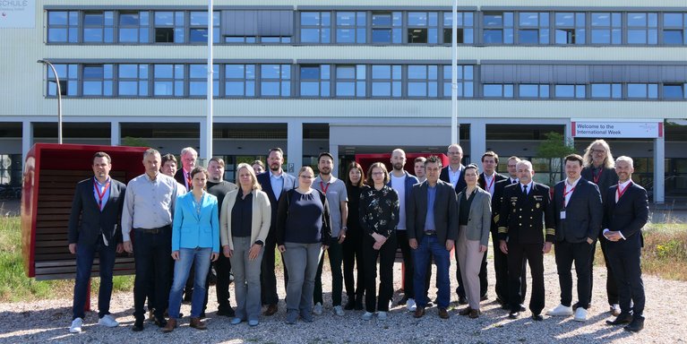 Teilnehmer_innen des Expertenkreises Cybersicherheit im Weltraum (Foto: Jade HS/Anika Holzwarth)