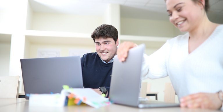 Neues Strategiepapier zur Digitalisierung der Hochschule verabschiedet (Bild: Bonnie Bartusch)