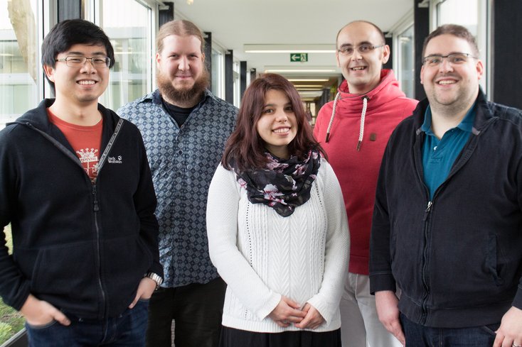 v.l.: Siyang Hu, Gunnar Claußen, Raquel Lopez, Karsten Schubert, Christoph Tholen (nicht auf dem Bild: Yuan Chengdong). Foto: Gaby Pfeiffer/Jade HS