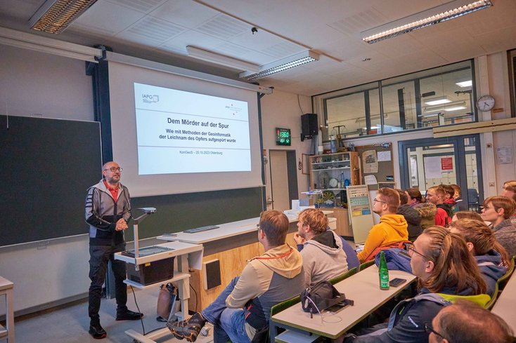 Fachvortrag von Prof. Dr. Thomas Brinkhoff von der Jade Hochschule (Foto: Adrian Weng)