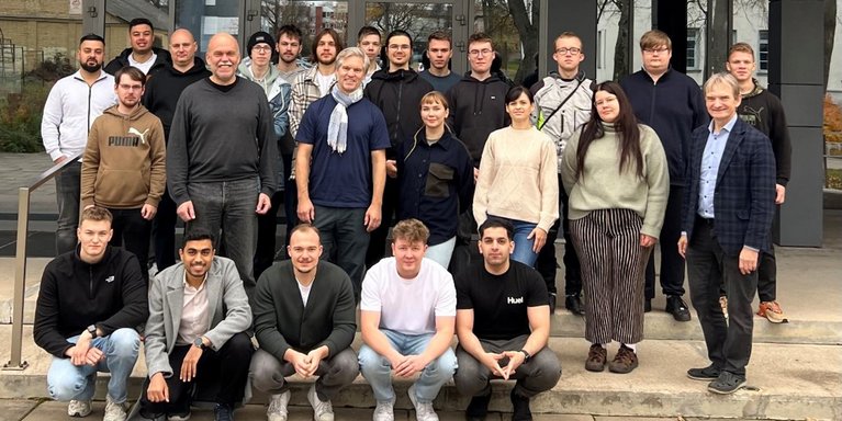 Lettische und deutsche Studierende arbeiteten eine Woche Hand in Hand. Die langjährige Partnerschaft beider Hochsschulen ermöglichte den Studierenden praxisnahe Lernerfahrungen und interkulturellen Austausch. (Foto: privat)