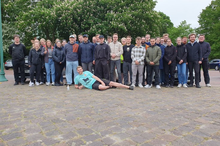 Gruppenfoto der Teilnehmer der Hauptvermessungsübung 2025