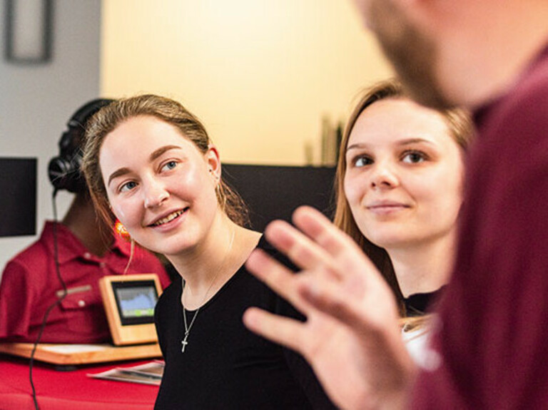 Beratungsgespräch am Campustag 