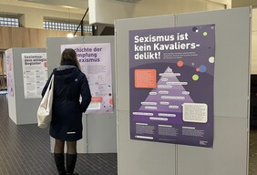 Plakatausstellung im Foyer
