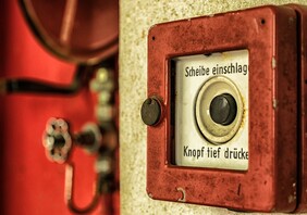 Symbolbild Feueralarmknopf