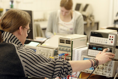 Symbolbild Berufsbild Assistive Technologien